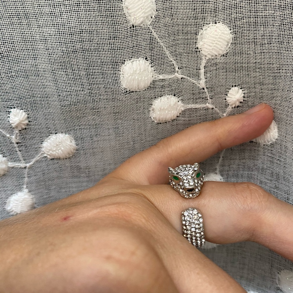 Firm❗️Full crystal inlaid leopard ring - Picture 5 of 6